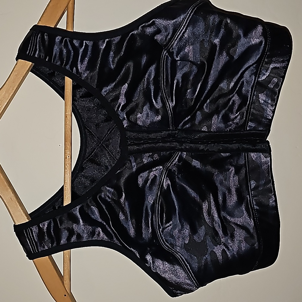 Enell High Impact Sports Bra